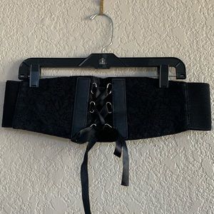 Torrid lace ribbon corset waist stretch belt